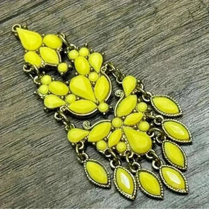 Pretty Bright Yellow Chandelier Style Gold Tone Pendant